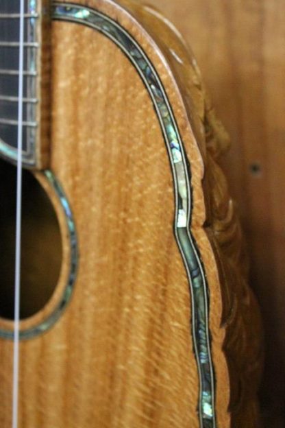Pineapple-carved Humpback Tenor Ukulele -  Japanese Silk Oak Top, Acacia Back and Sides - Image 4