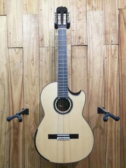Humpback Classical Guitar – Engelmann Spruce Top and Acacia Back and Sides with Cut-away