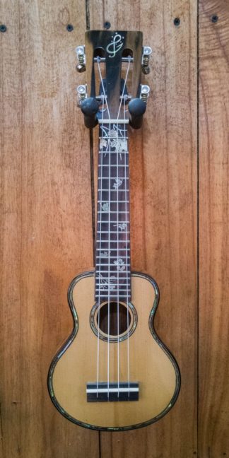 Pocket Ukulele - Engelmann Spruce Top, Acacia Back and Sides