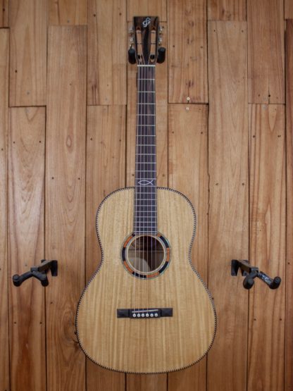 00-12 Fret - Gmelina top, back and sides