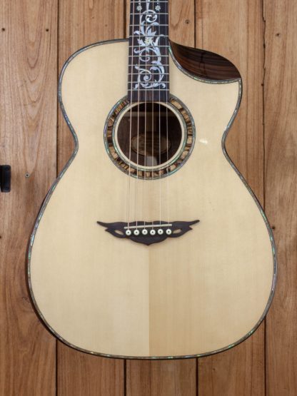 Orchestra Model (OM) - Engelmann Spruce Top, Mango Back and Sides - Image 5