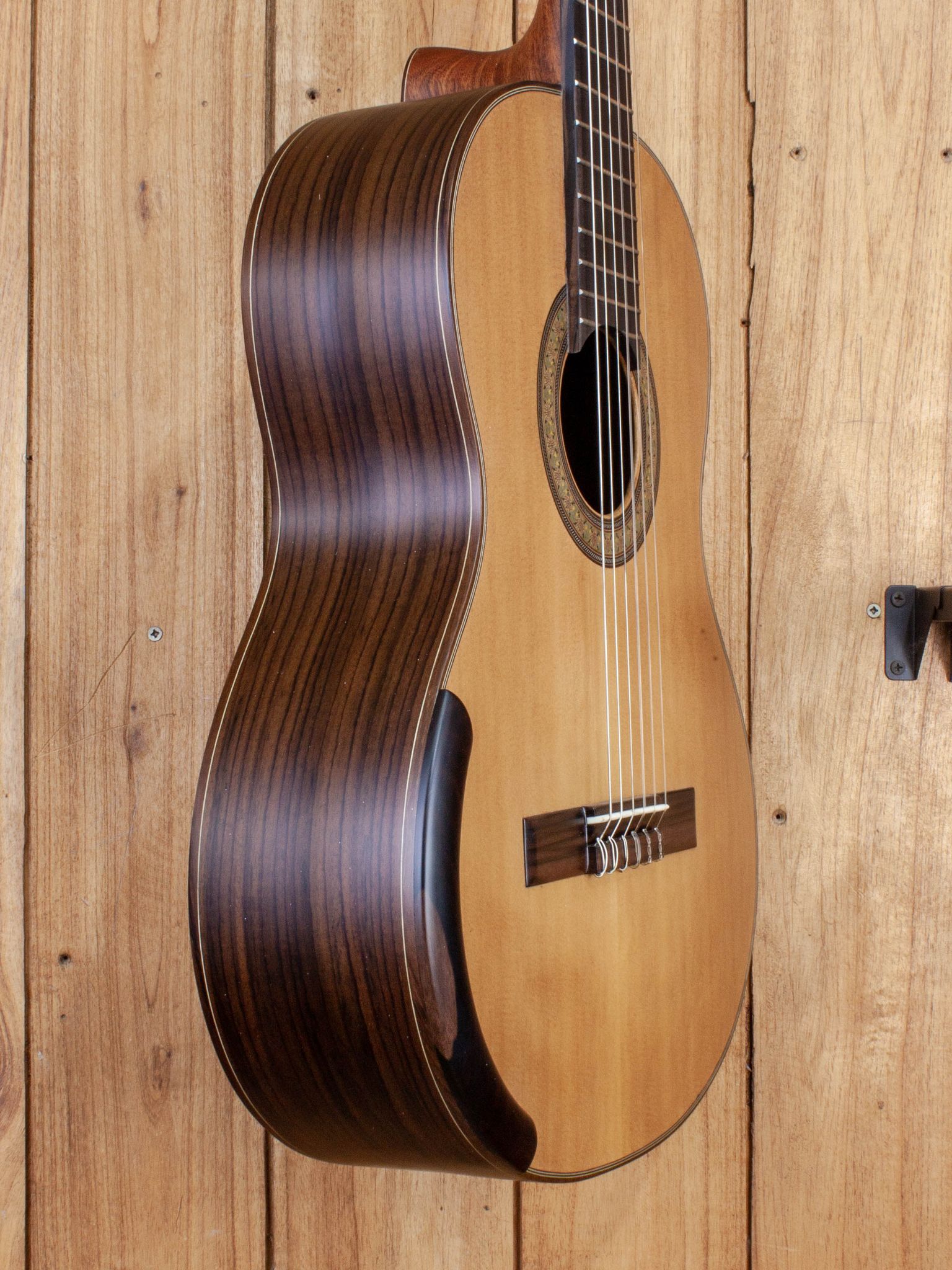 Classical Western Red Cedar Top Indian Rosewood Back and Sides
