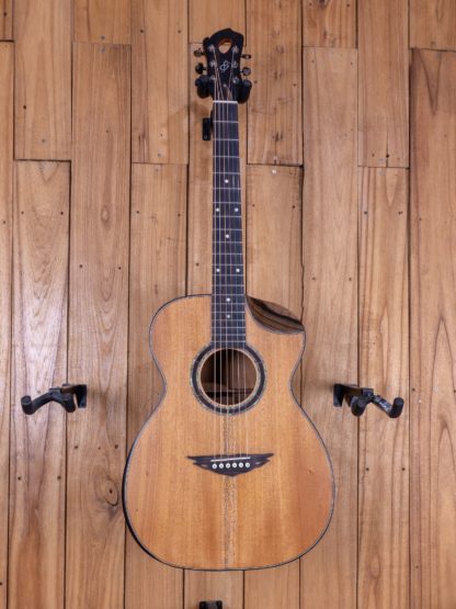 Orchestra Model (OM) - Mahogany Top, Back and Sides