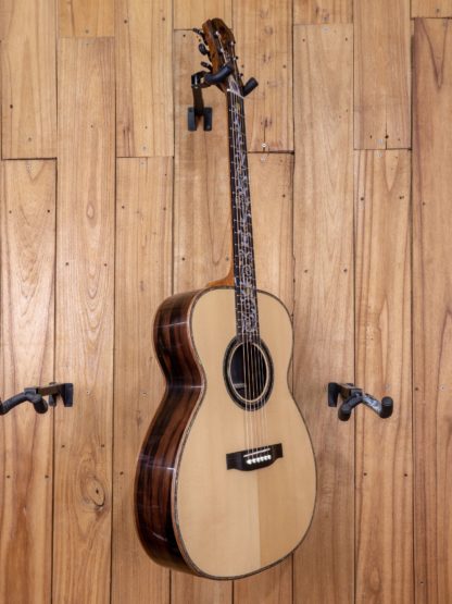 Orchestra Model (OM) - Engelmann Spruce Top and Philippine Ebony Back and Sides - Image 2
