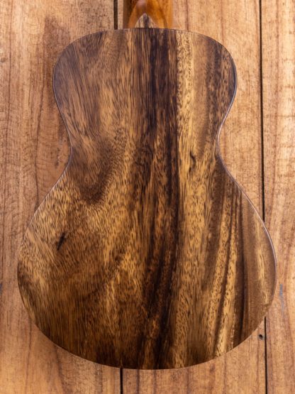Anj-Series Acacia Concert Ukulele - Image 8