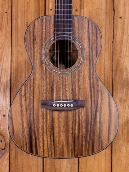 Acacia 000-Travel Guitar - Image 5