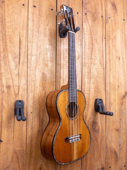 Era-Series Mahogany Tenor Ukulele with Abalone Purfling and Glossy Finish